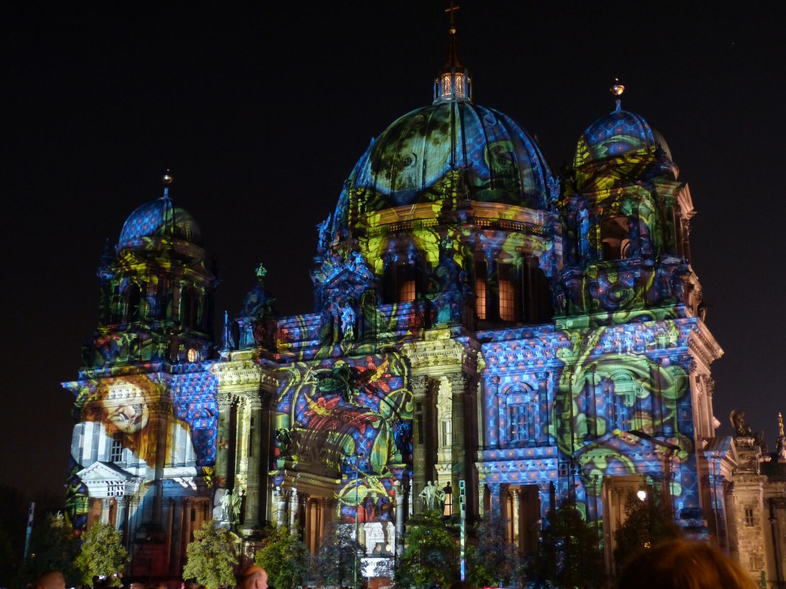 Panasonic Lumix DMC-FZ150 sample photo. Berlin, dom, landmark photography