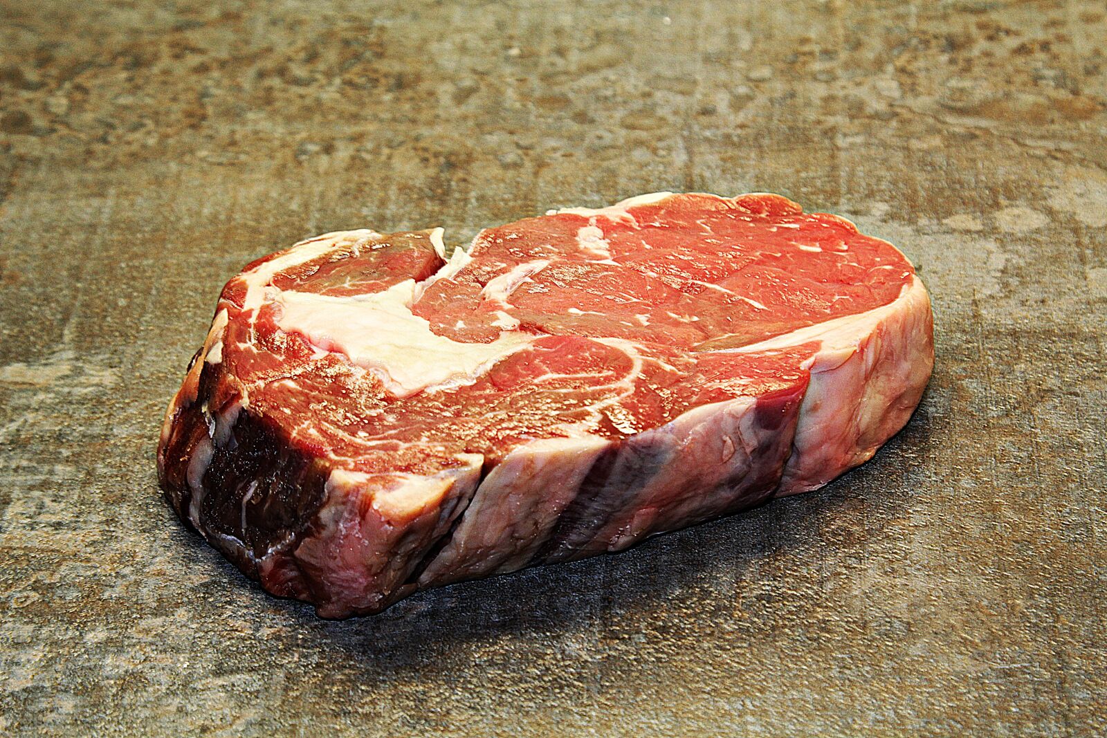 Canon EOS 60D + Canon EF 24-105mm F4L IS USM sample photo. Ribeye, steak, meat photography