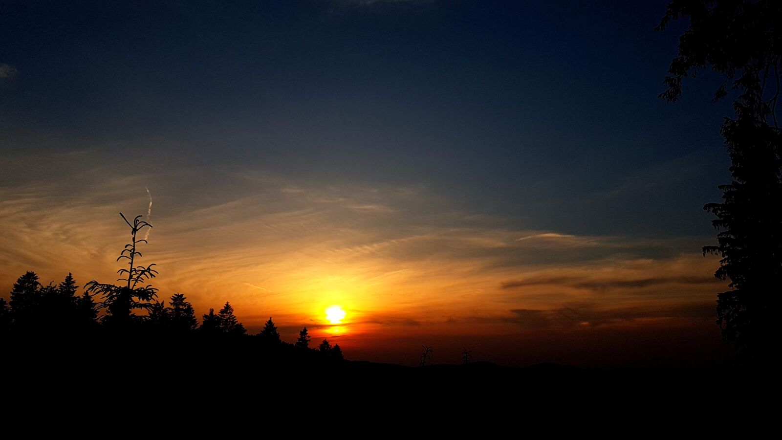 Samsung Galaxy S7 sample photo. Sauerland, clouds, sunset photography