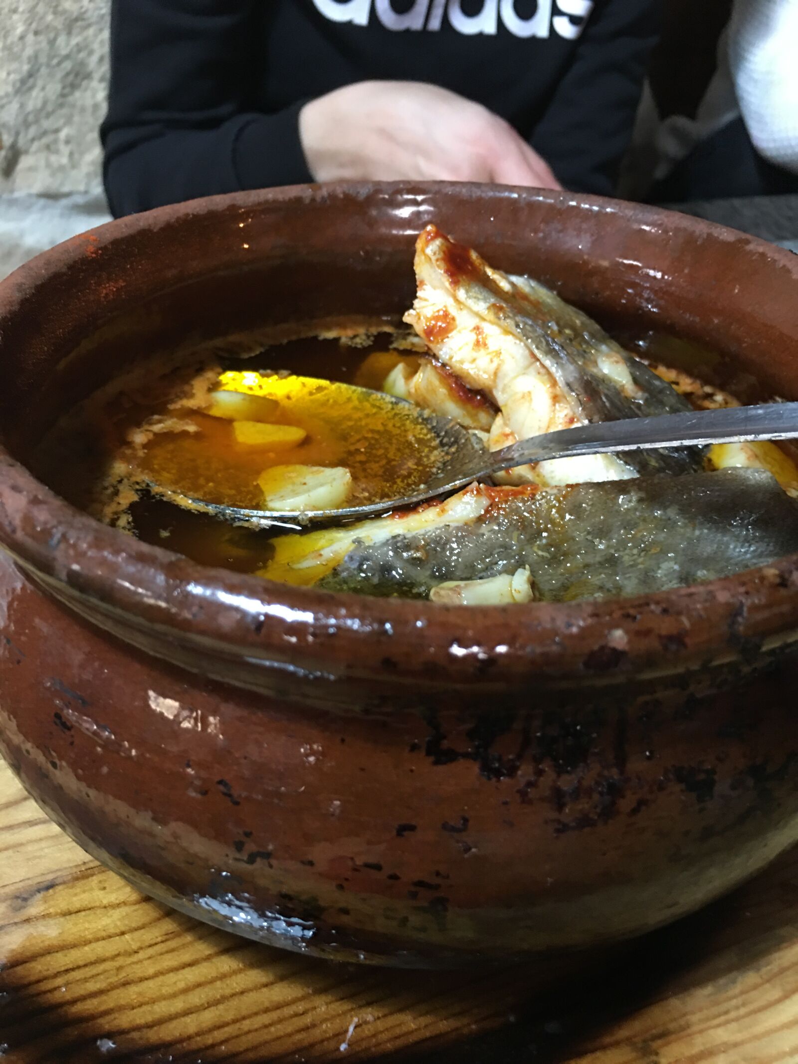 iPhone 6s Plus back camera 4.15mm f/2.2 sample photo. Caldo, food, caldero photography