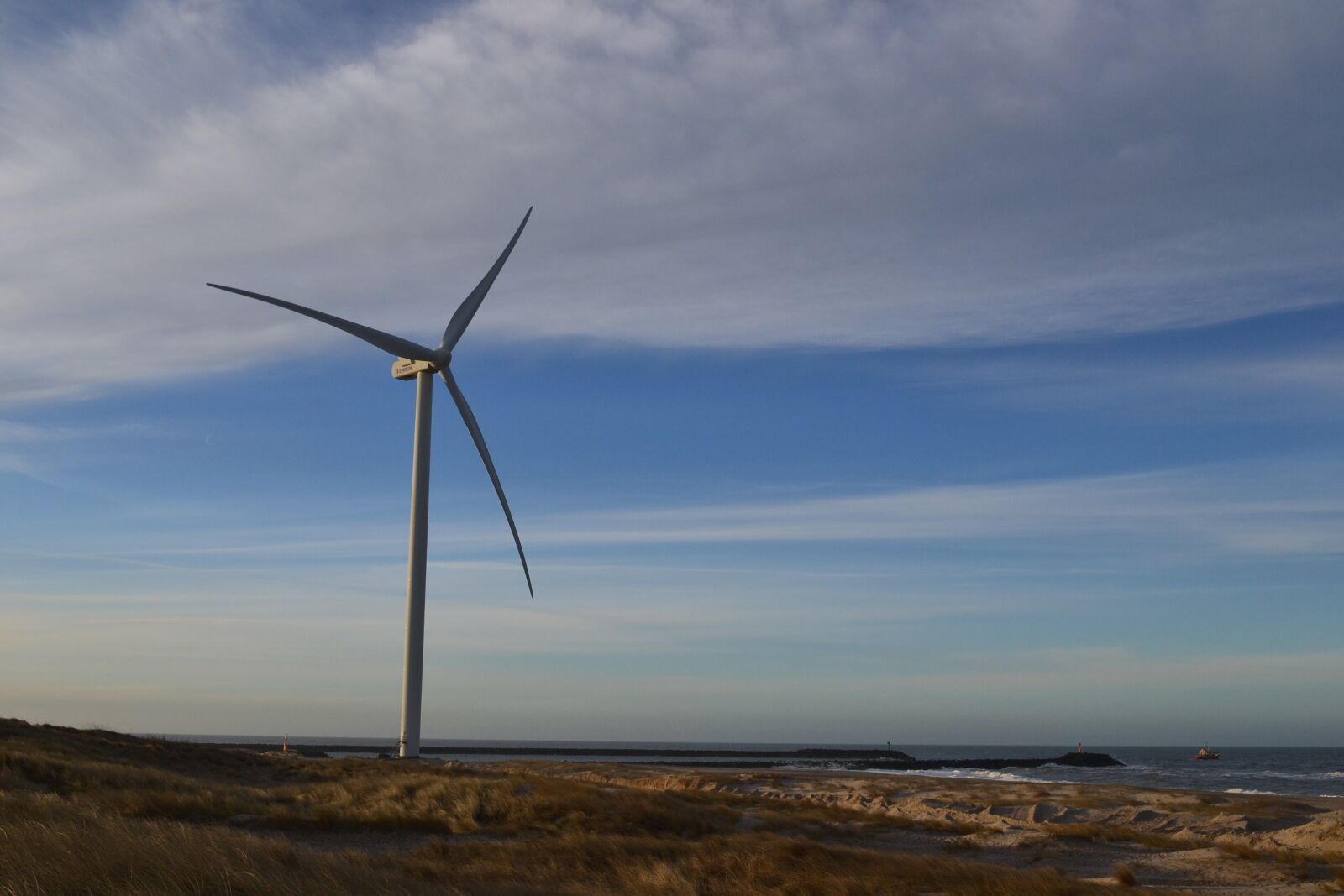 Nikon D3100 sample photo. Wind, turbine, energy photography