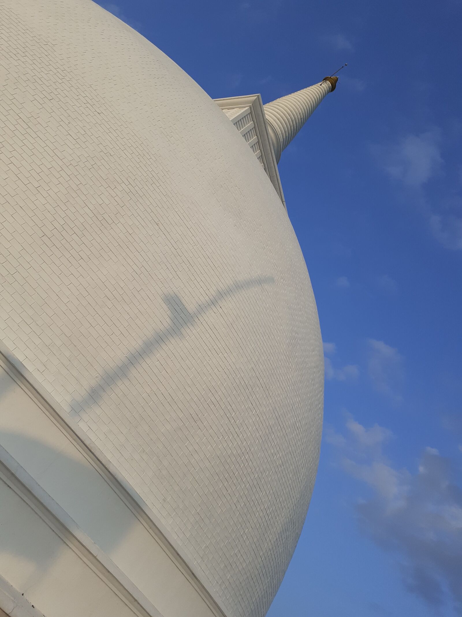 Samsung SM-A202F sample photo. Buddhism, architecture, temple photography