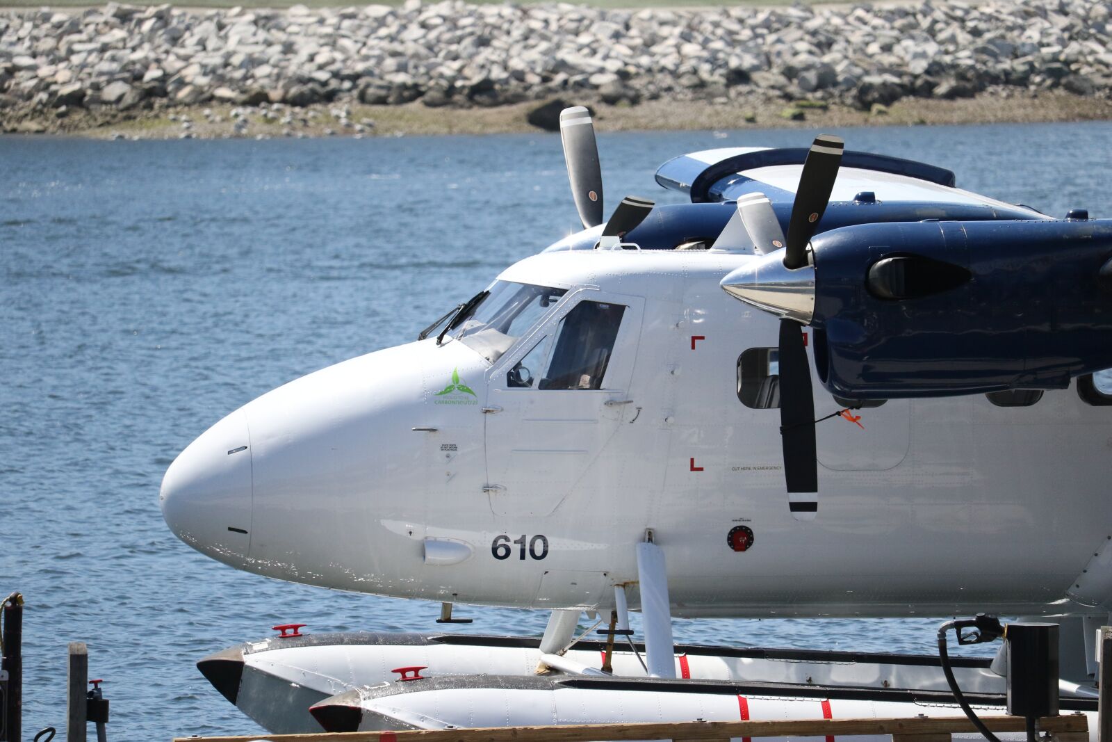 Canon EOS 7D Mark II + Canon EF-S 55-250mm F4-5.6 IS STM sample photo. Twin otter, west coast photography