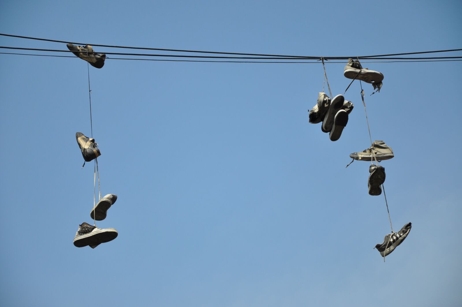 Nikon D90 sample photo. Sky, shoes, blue photography