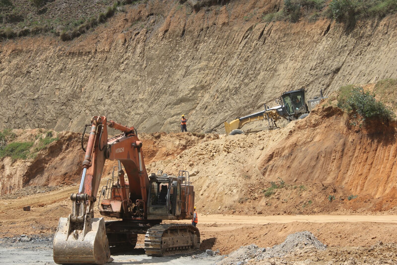 Canon EOS 550D (EOS Rebel T2i / EOS Kiss X4) sample photo. Machine, mining, mine photography