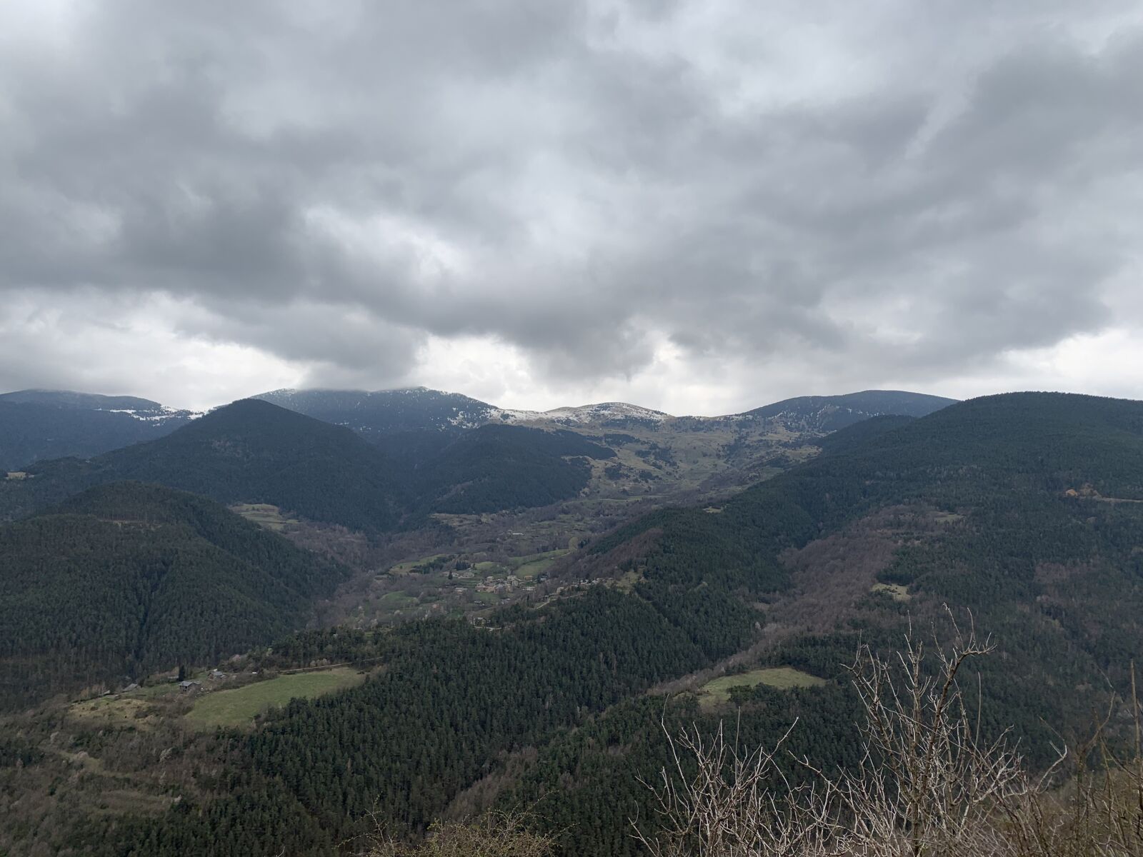 iPhone XS Max back dual camera 4.25mm f/1.8 sample photo. Clouds, mountain, field photography