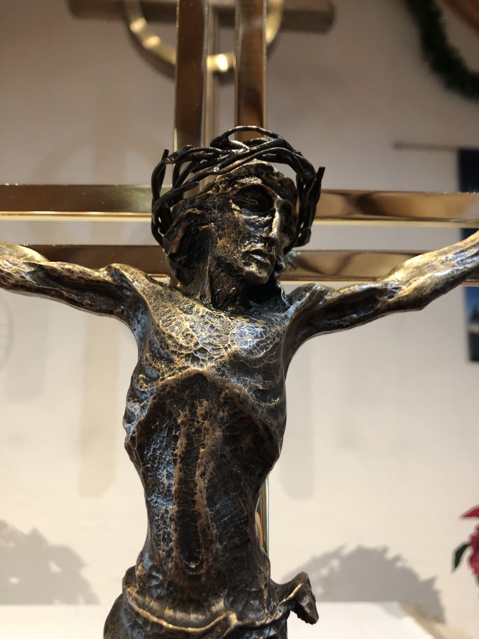 iPhone X back dual camera 4mm f/1.8 sample photo. Crucifix, corpus, cross photography