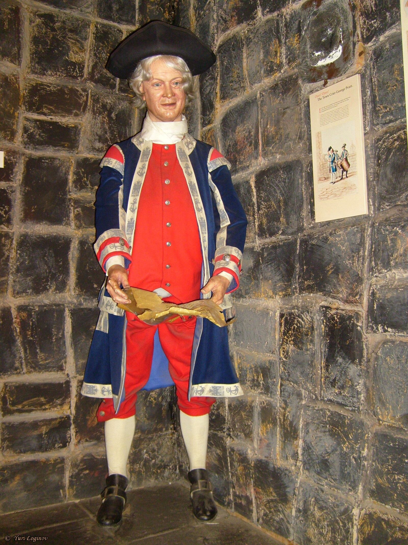 Samsung Digimax S700 / Kenox S700 / Digimax Cyber 730 sample photo. Edinburgh, people, s, museum photography