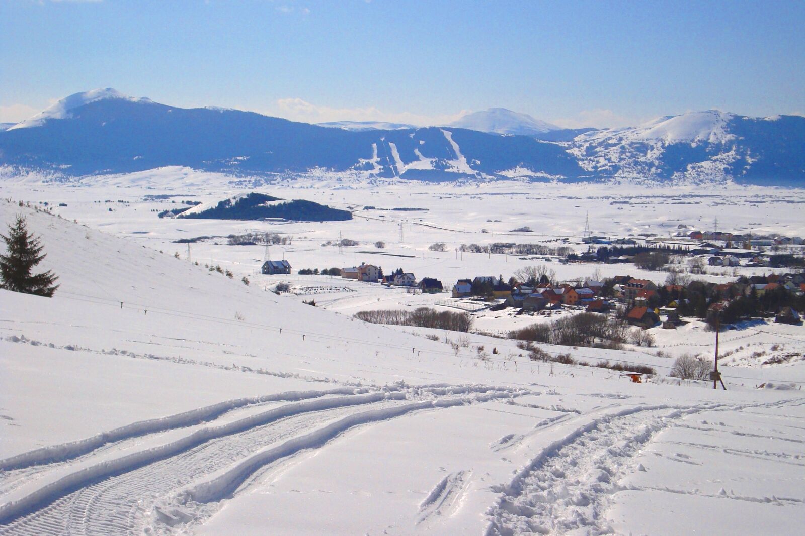 Sony Cyber-shot DSC-W110 sample photo. Snow, landscape, winter photography