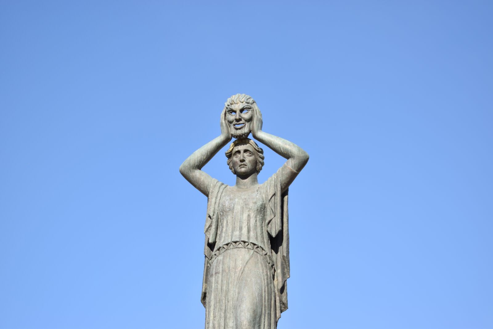 Nikon D3300 sample photo. Monument, mask, spain photography