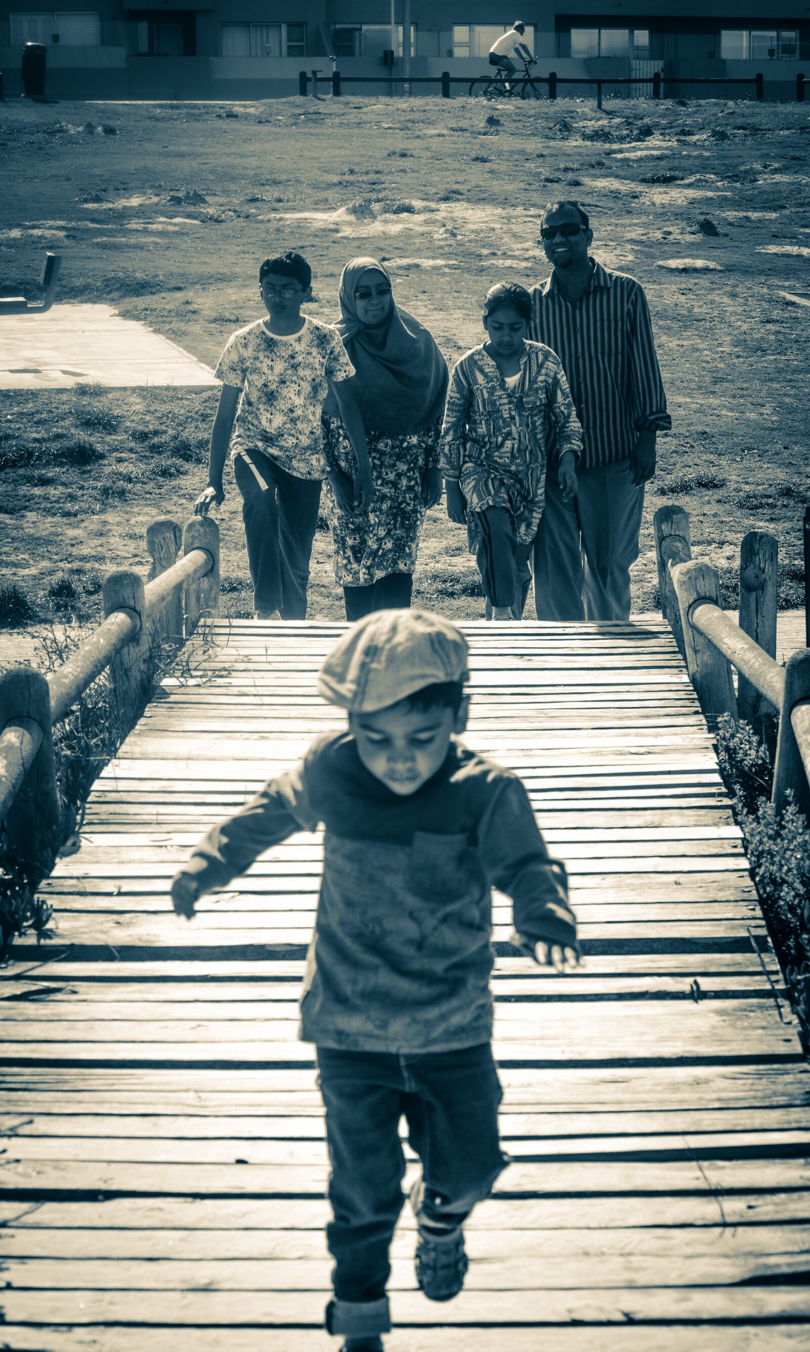 Nikon D3200 sample photo. Family, beach, happy photography