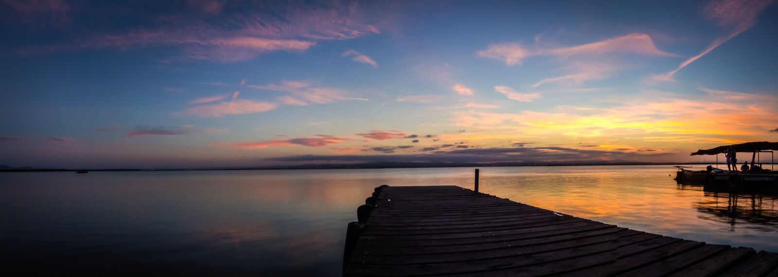 Canon EOS 60D sample photo. Sunset, dawn, body of photography
