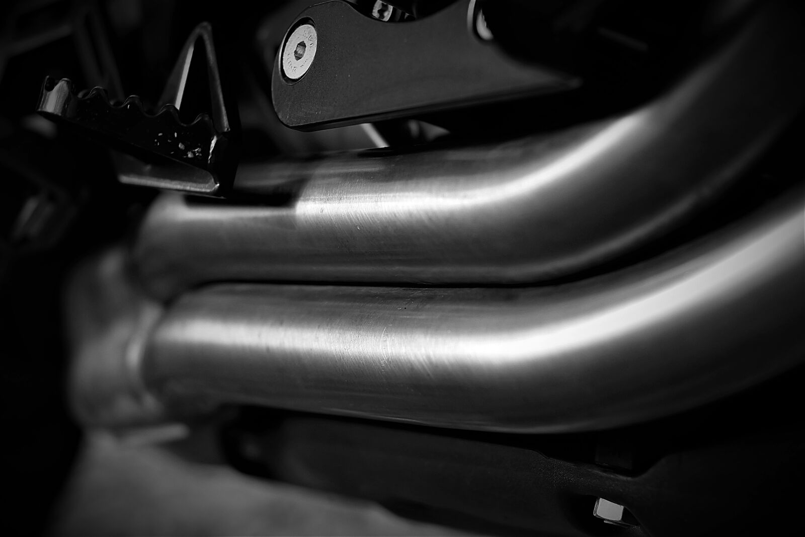 Nikon 1 J5 sample photo. Engine, bmw, f700gs photography