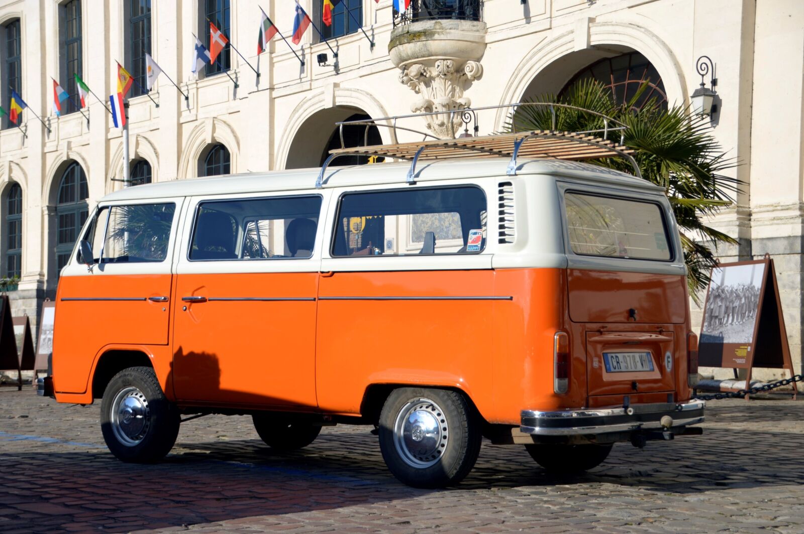 Nikon D3200 sample photo. Van, retro, old photography
