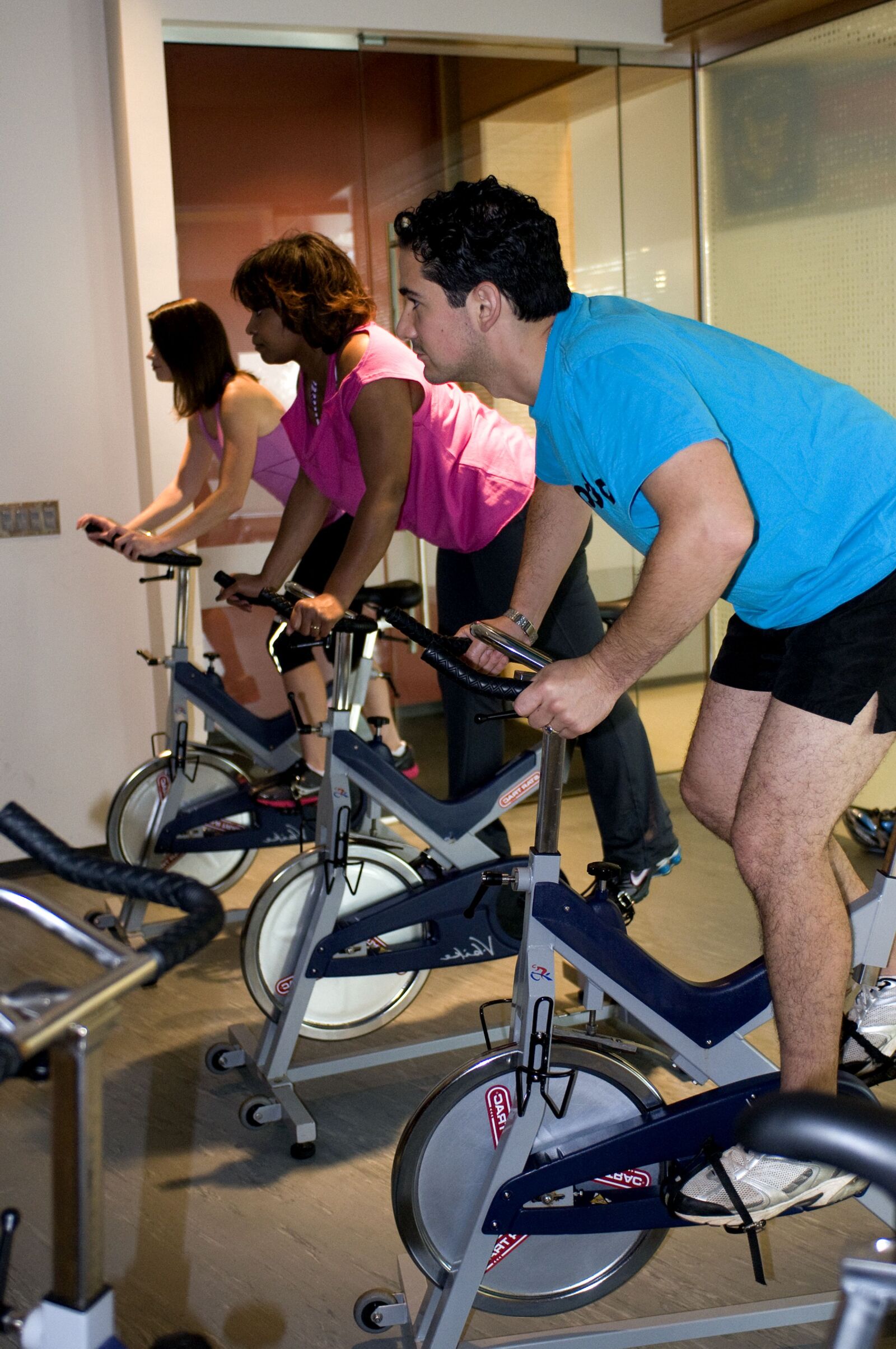 Nikon D300 sample photo. Gym, exercise, bicycles photography