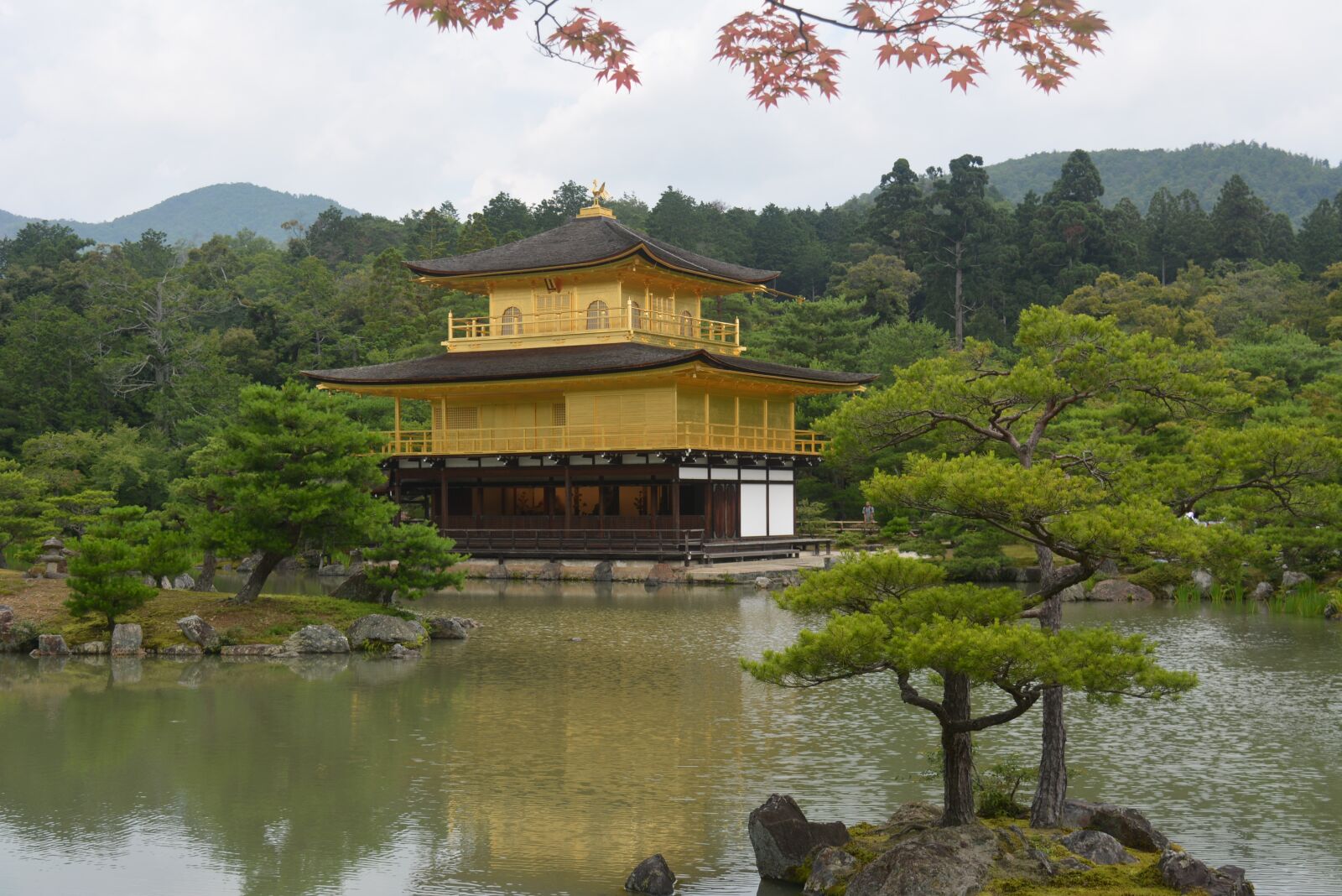 Nikon D5200 sample photo. Golden temple, temple, pagoda photography