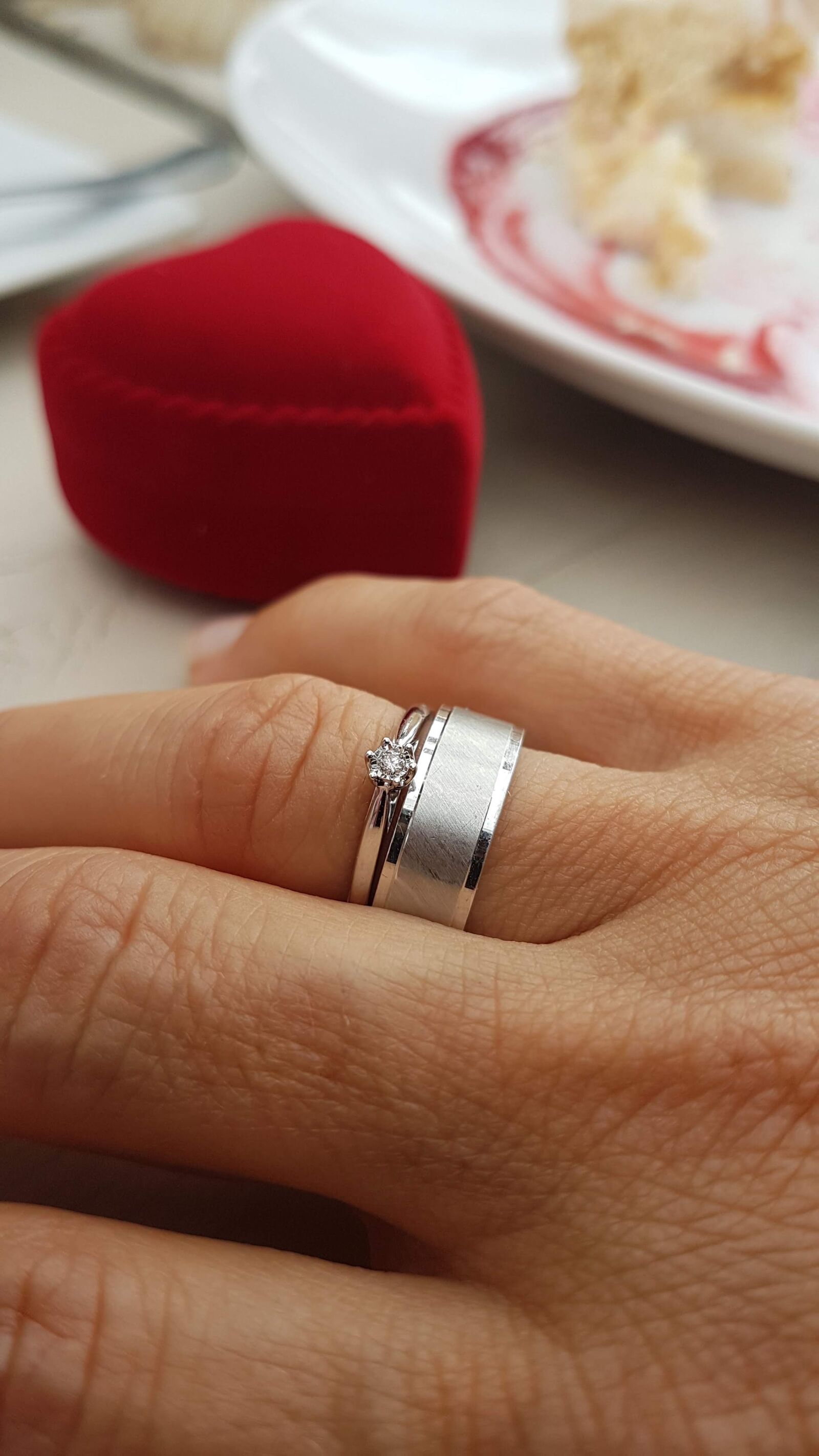 Samsung Galaxy S7 Edge sample photo. Engagement, ring, love photography