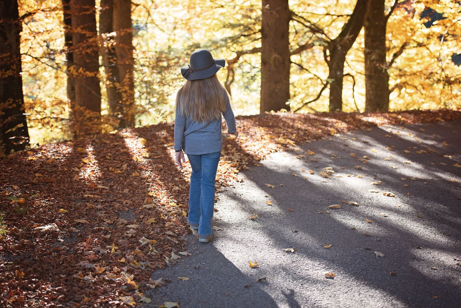 Nikon D750 sample photo. Person, human, away photography