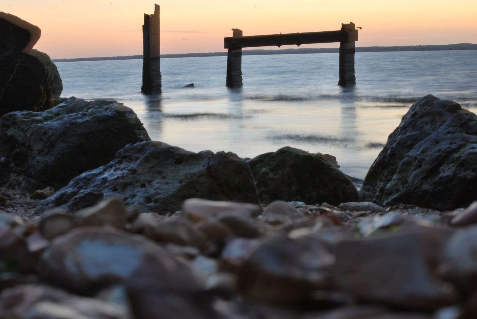 Nikon D60 sample photo. Gurnard, ruin, sea photography