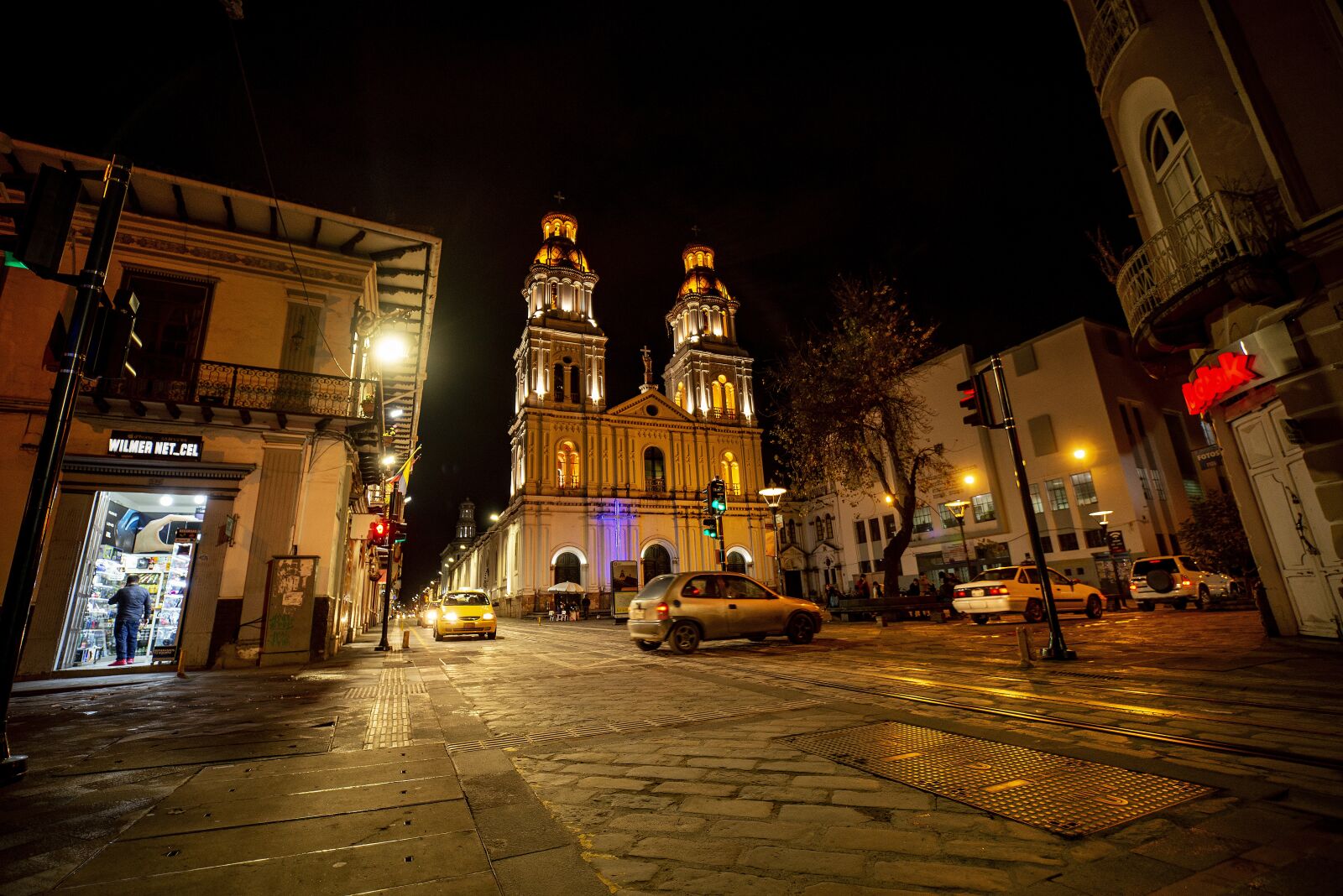 Nikon D600 sample photo. Basin, city, ecuador photography