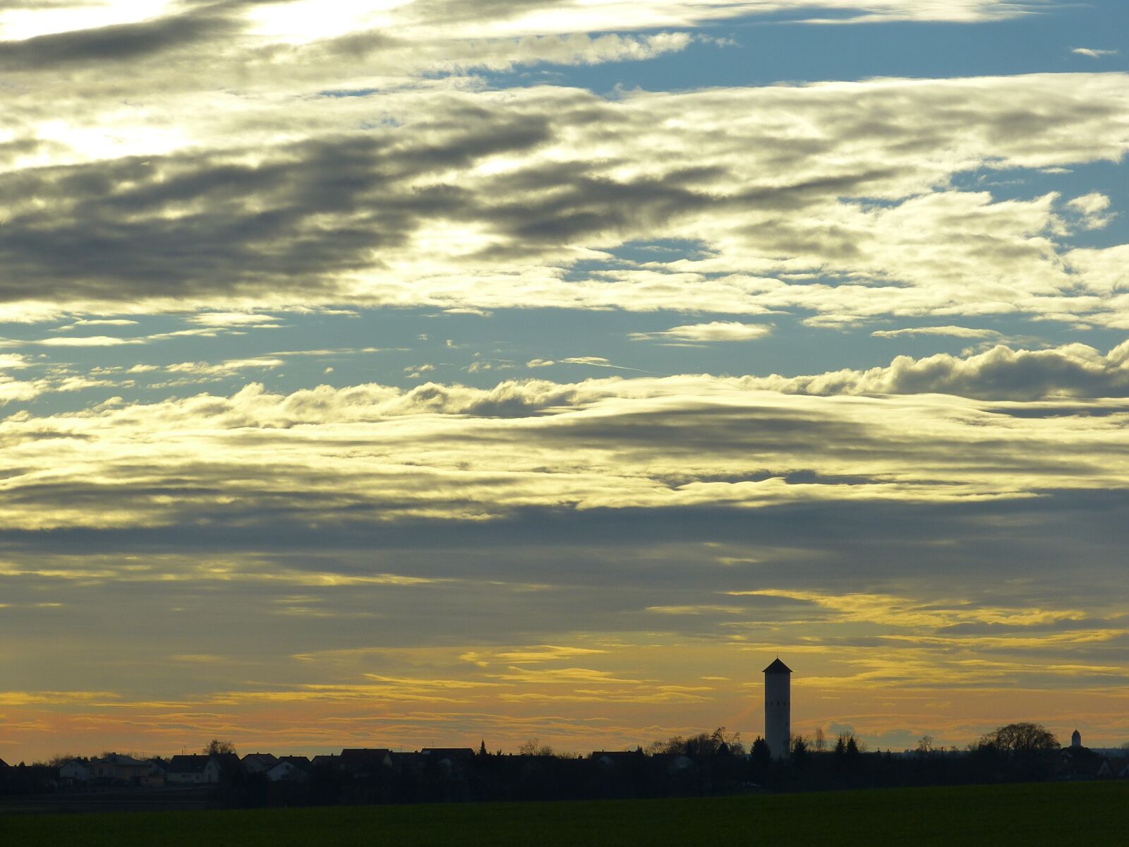 Panasonic Lumix DMC-FZ150 sample photo. Sky, sunset, evening sky photography