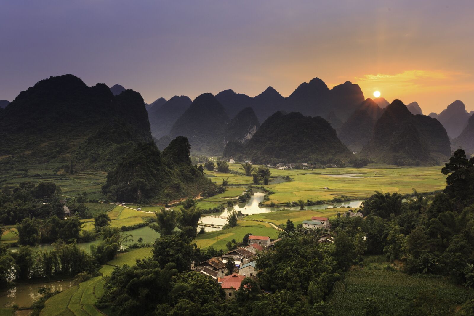 Canon EOS 5D Mark III sample photo. Country, land, the landscape photography