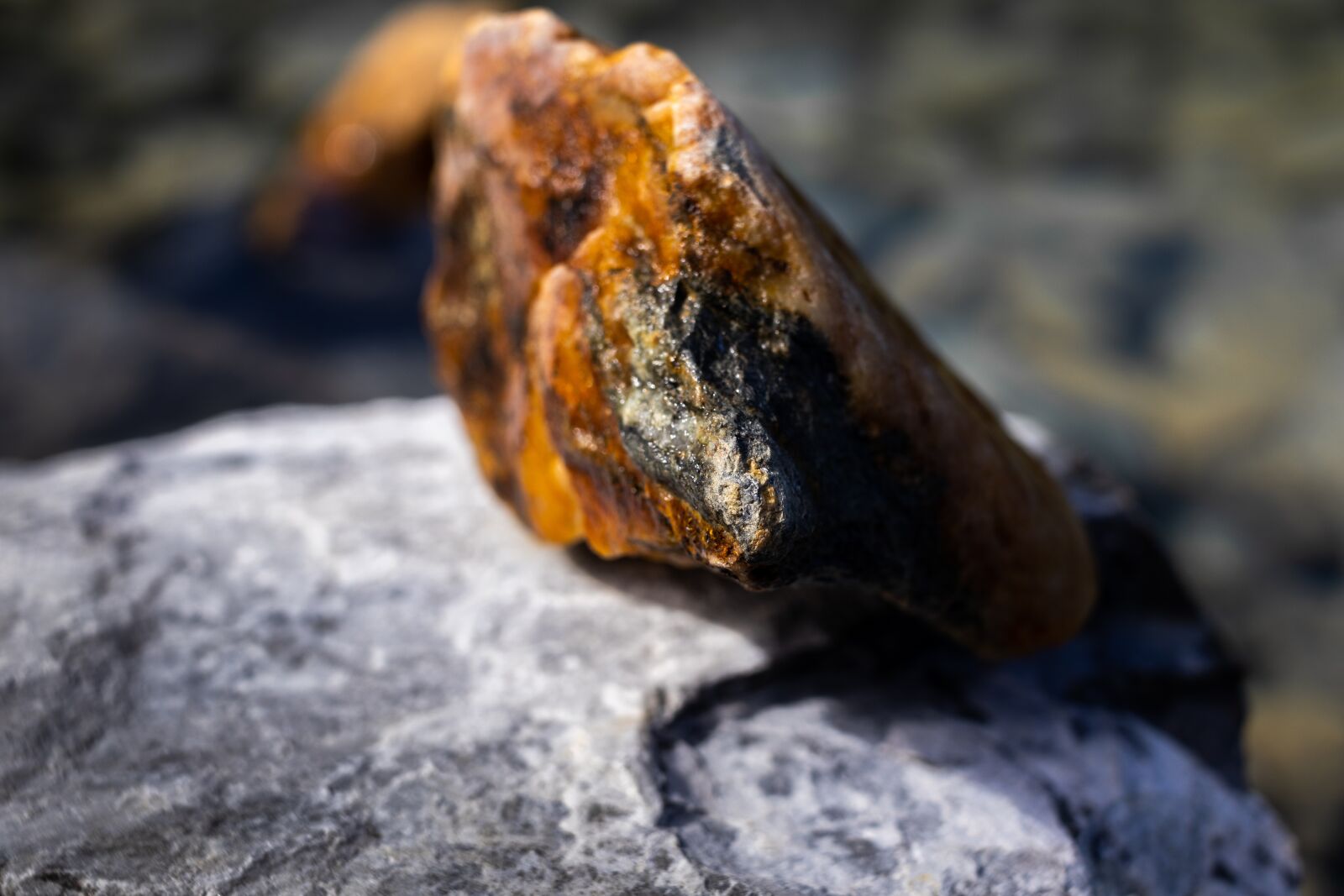 Canon EOS 250D (EOS Rebel SL3 / EOS Kiss X10 / EOS 200D II) sample photo. Orange stone, stone, orange photography