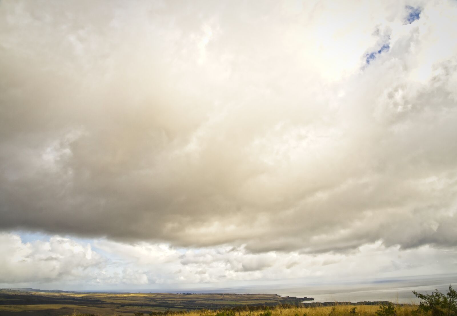 Sony FE 24-105mm F4 G OSS sample photo. Sky, clouds, sea photography