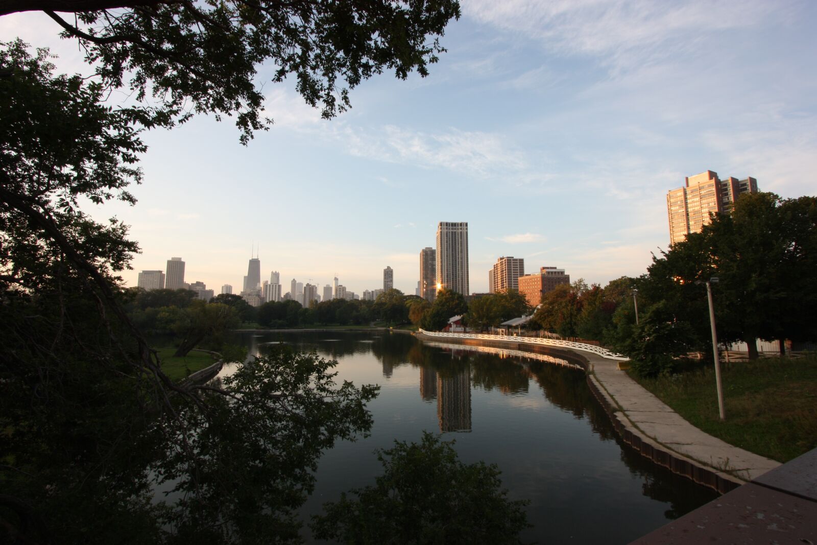 Canon EOS 450D (EOS Rebel XSi / EOS Kiss X2) sample photo. Chicago, lincoln, park photography
