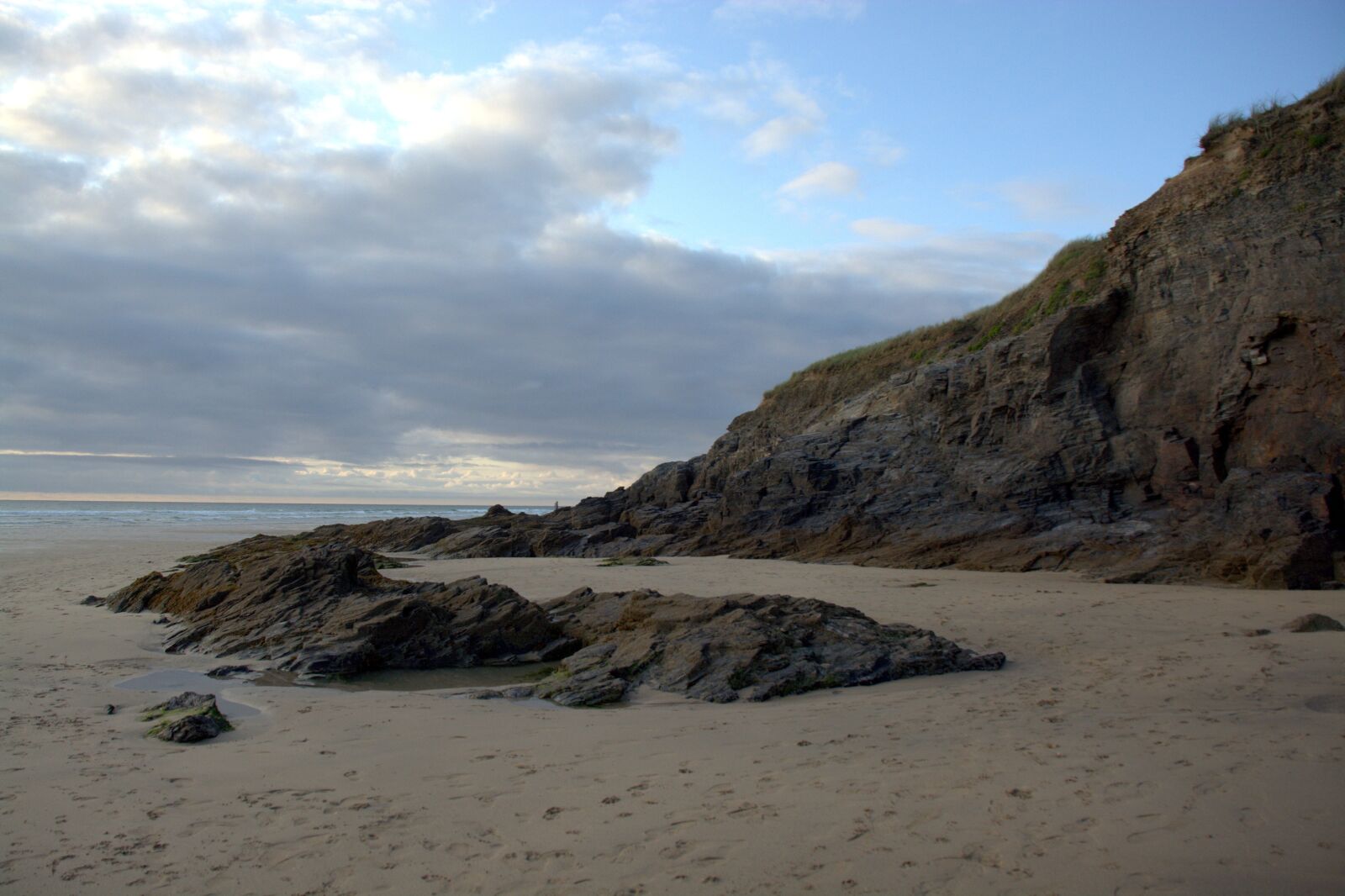 Nikon D5200 sample photo. Golden beach, beach, sky photography