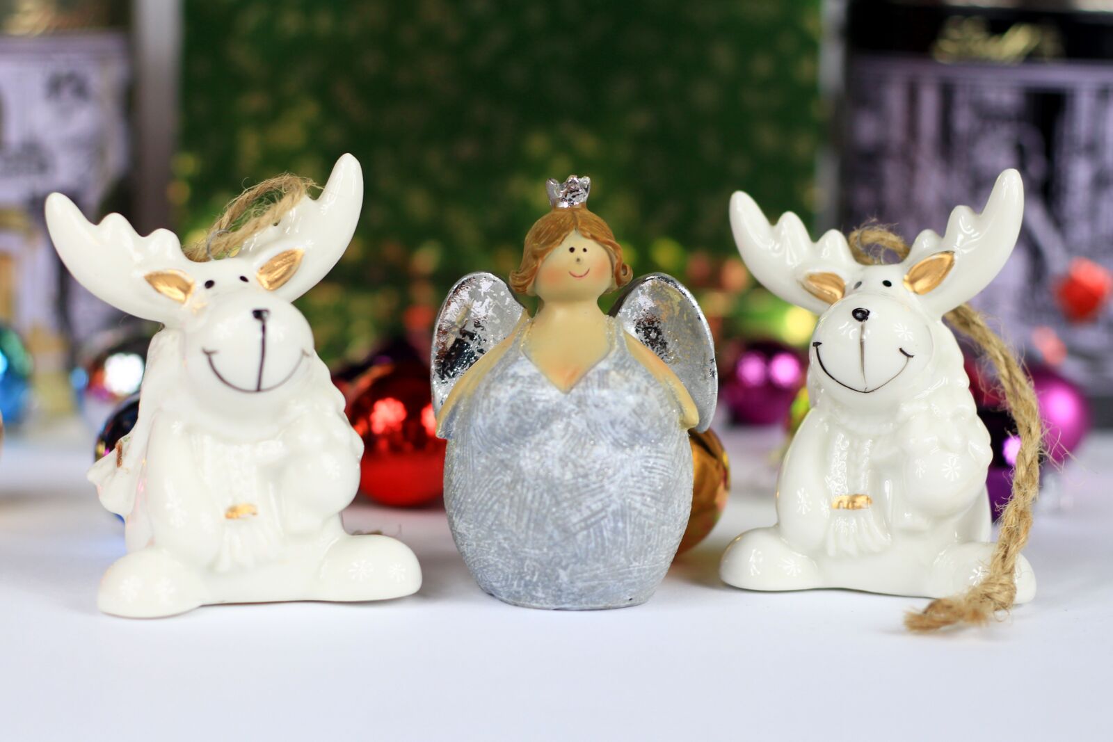 Canon EOS 100D (EOS Rebel SL1 / EOS Kiss X7) sample photo. Christmas, holidays, christmas baubles photography