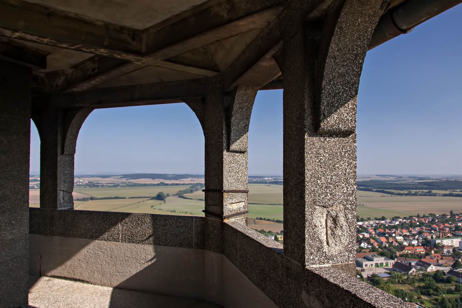 Canon EOS 600D (Rebel EOS T3i / EOS Kiss X5) sample photo. Smolenice, slovakia, tower photography