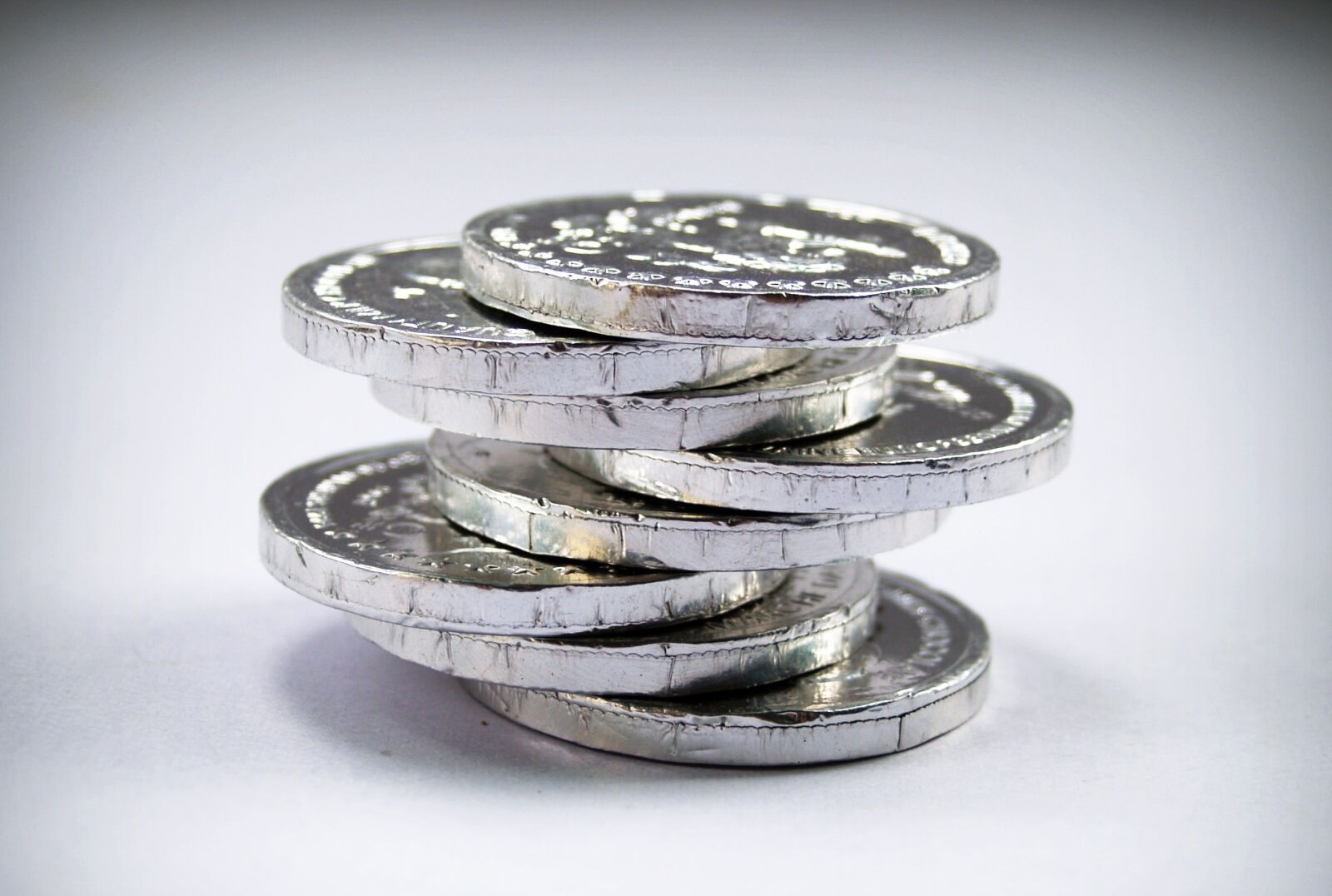 Olympus E-300 (EVOLT E-300) sample photo. Coin, gold, cash photography