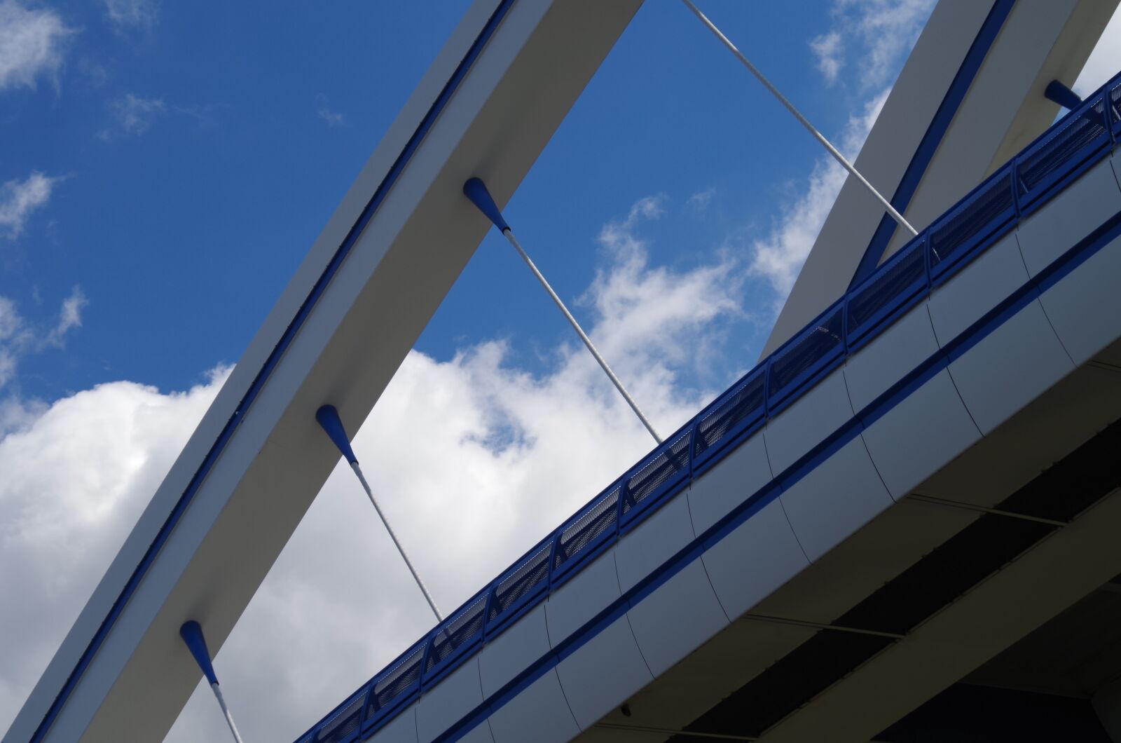 Pentax K-500 sample photo. Bratislava, slovakia, bridge photography