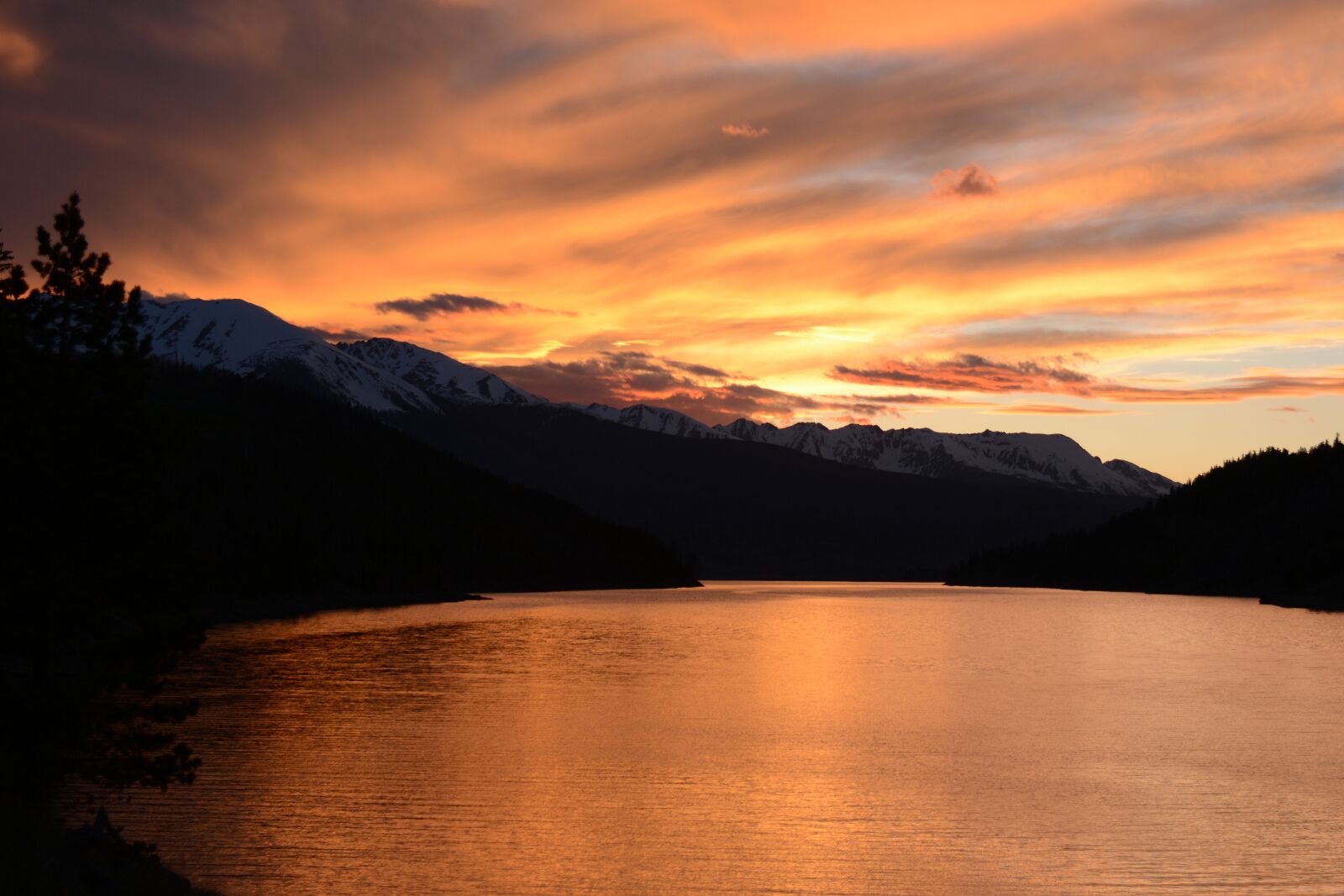 Nikon D5200 sample photo. Sunset, lake, colorado photography