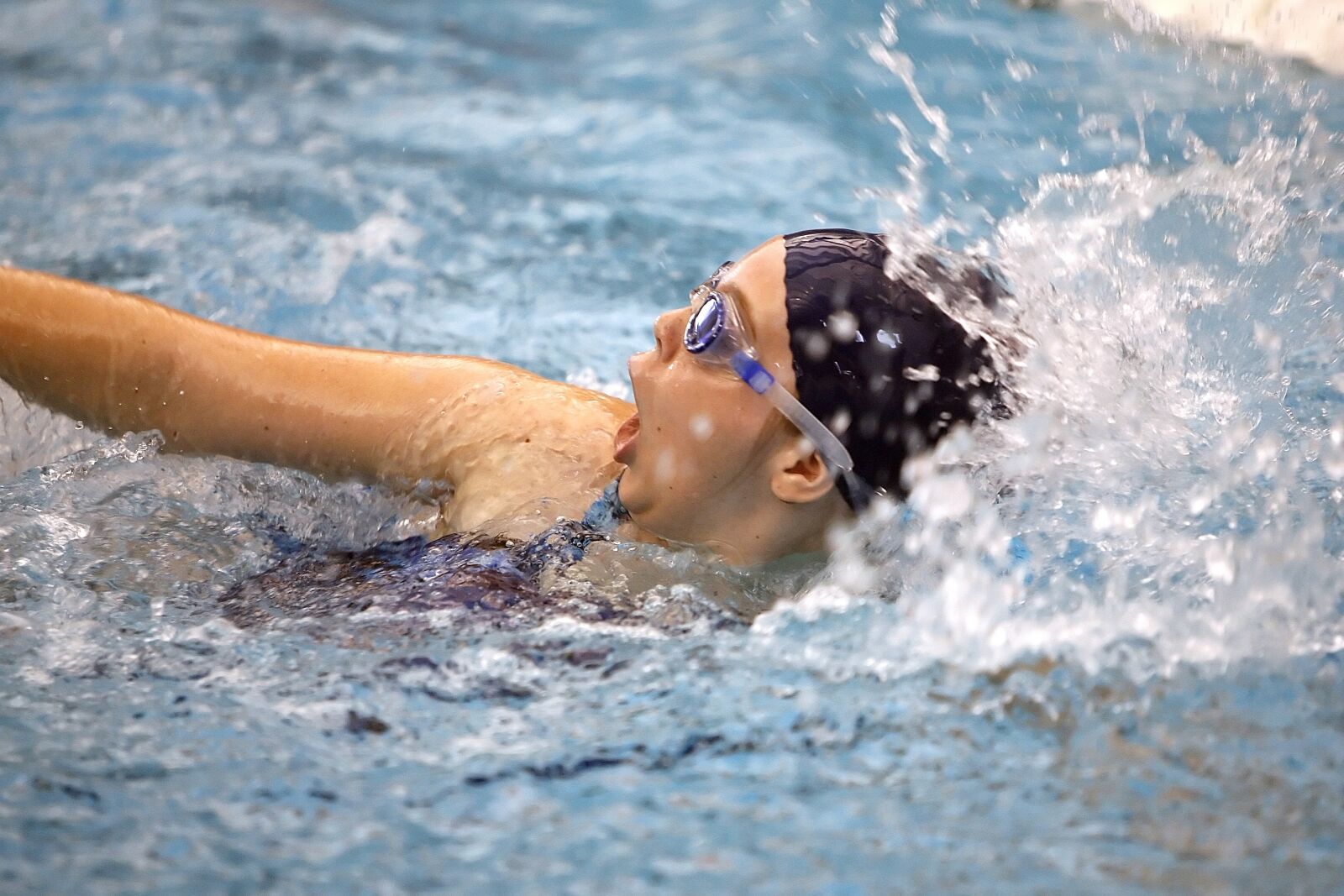 Canon EOS-1D Mark II N sample photo. Swimmer, swimming, sport photography