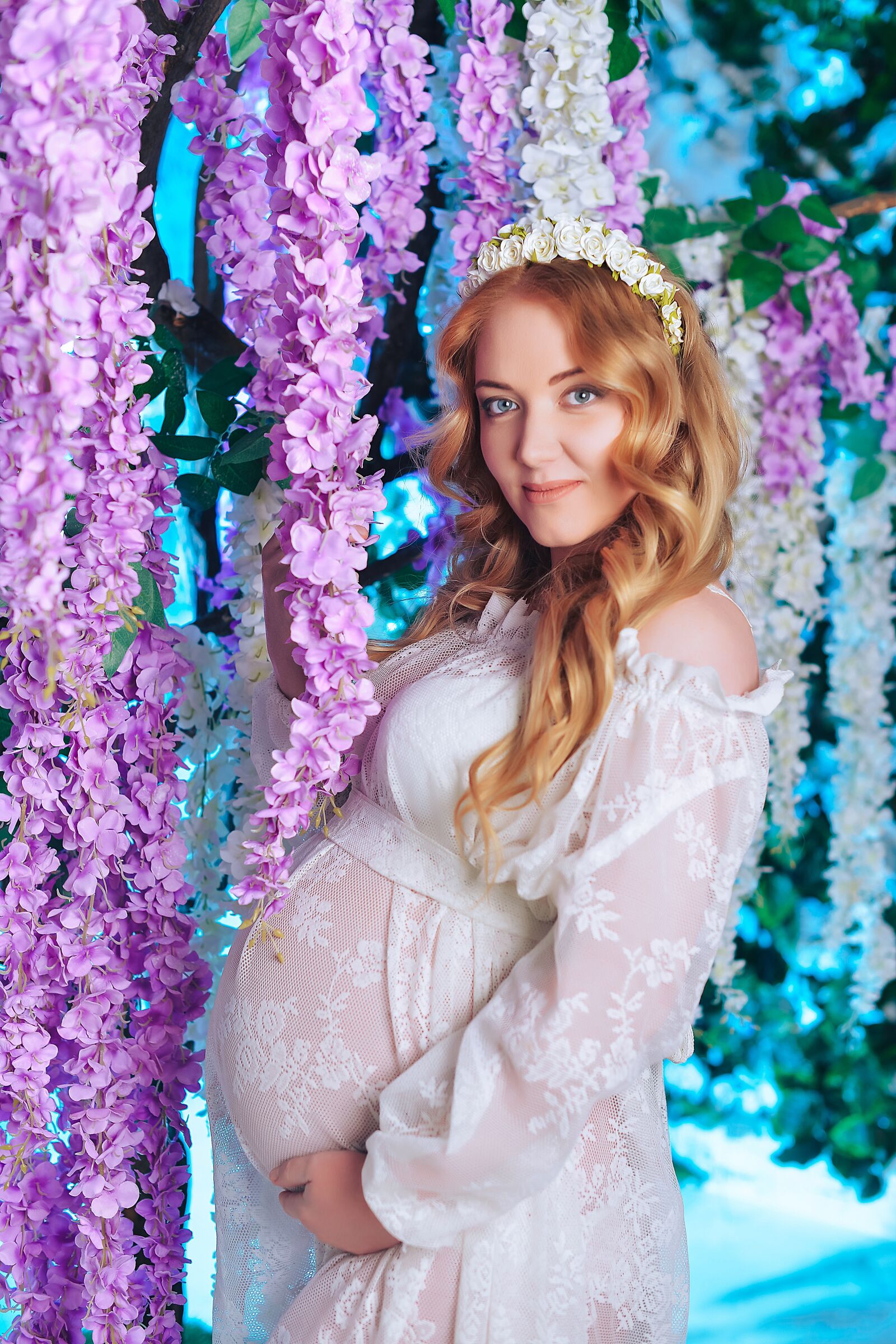 Nikon D800 sample photo. Pregnant model, red hair photography