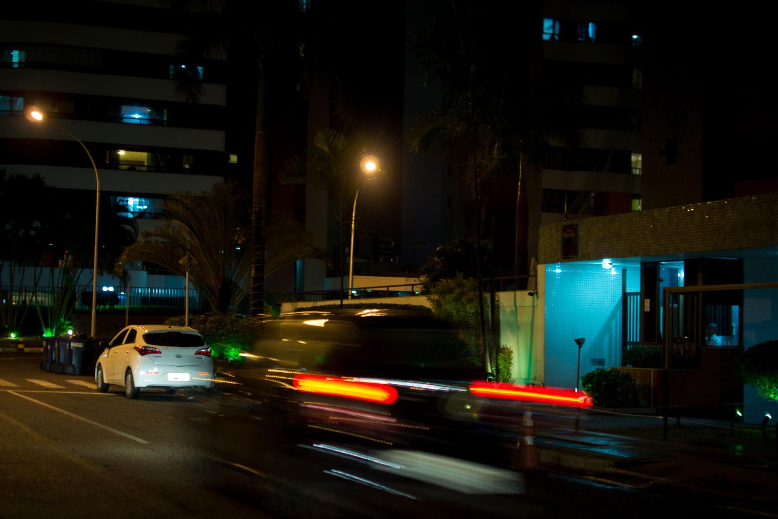 Nikon D3100 sample photo. 35mm, cars, long, exposure photography