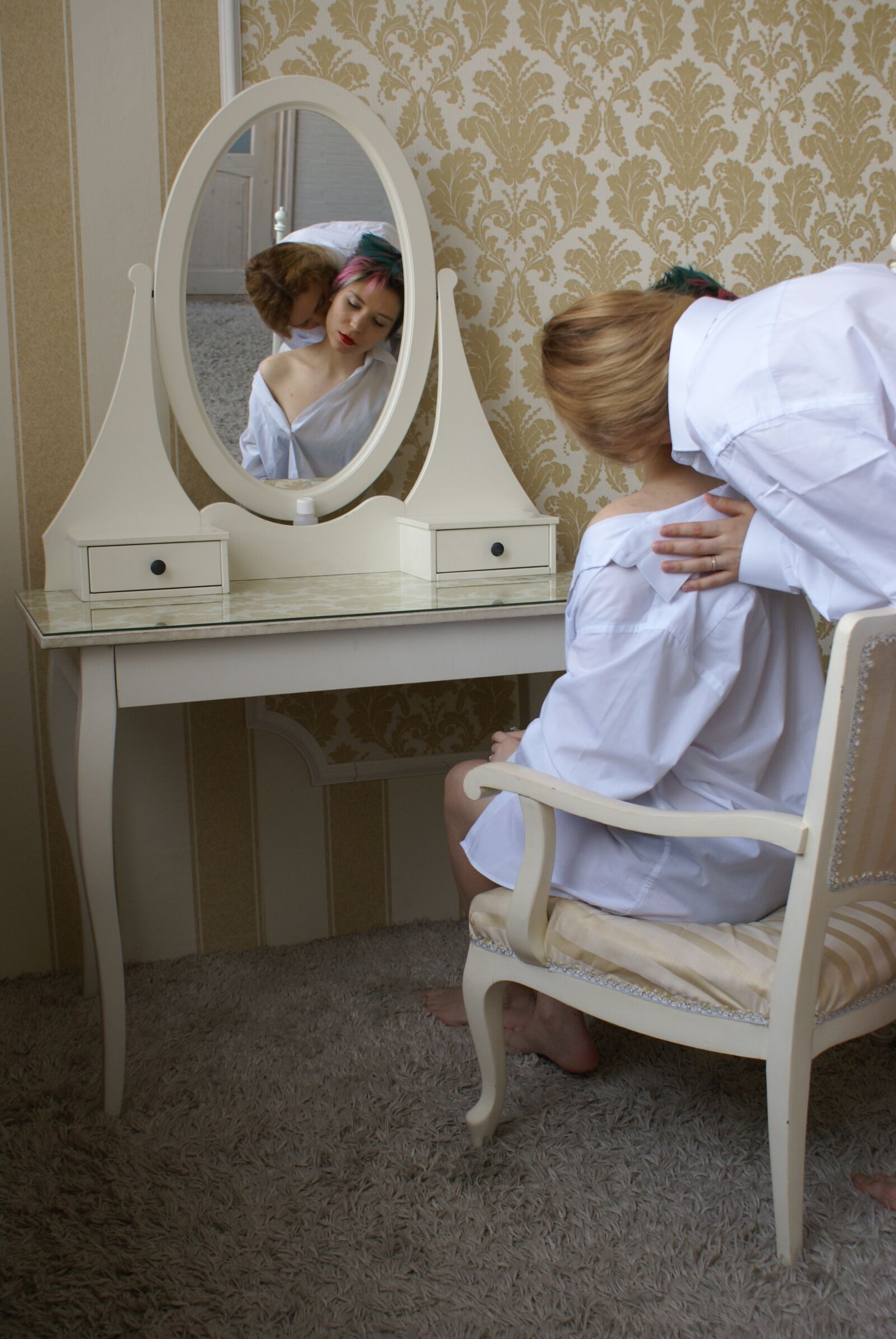 Sony Alpha DSLR-A100 sample photo. Girls, boudoir, bedroom photography