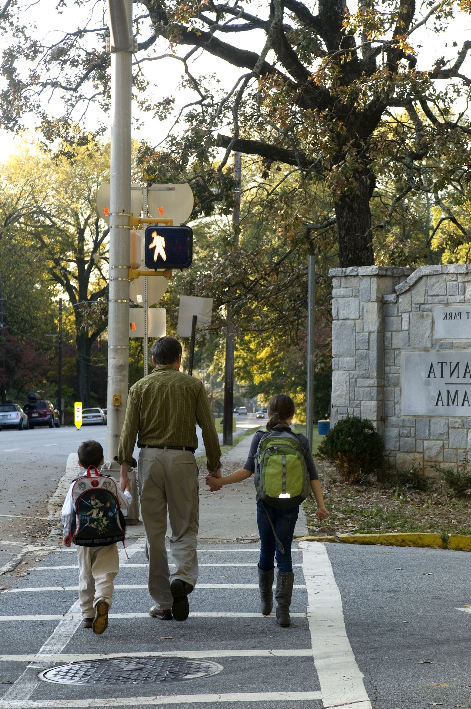 Nikon D300 sample photo. Father, walking, city, street photography