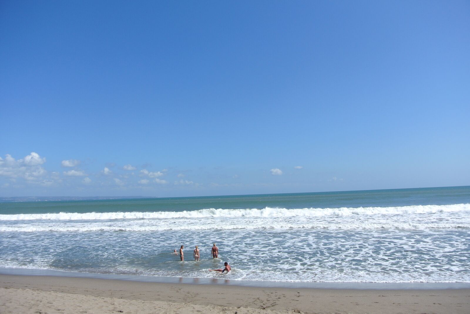 Nikon 1 J2 sample photo. Beach, bali, waves photography