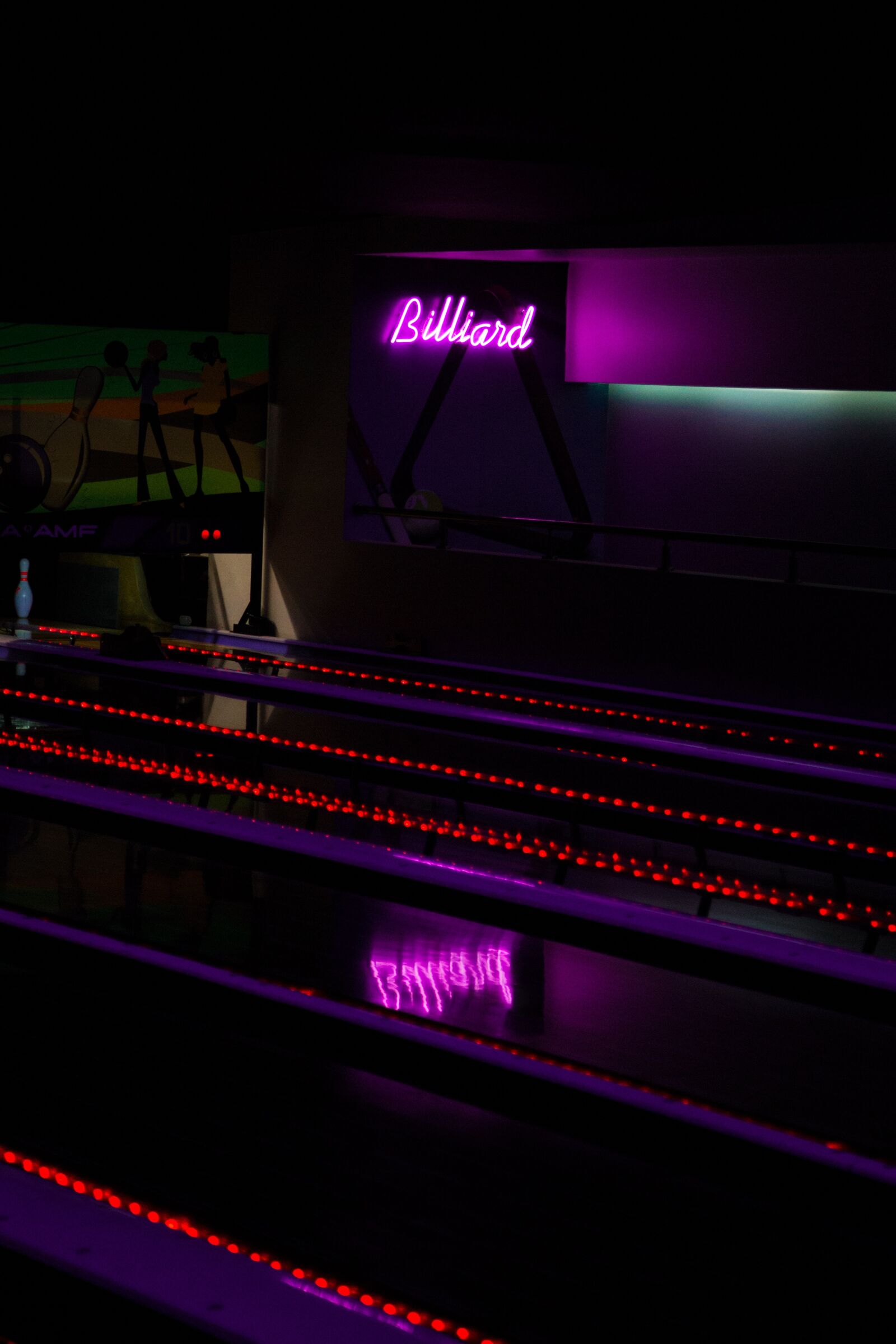 Canon EOS 6D + Canon EF 24-105mm F4L IS USM sample photo. Illuminated, light, neon photography