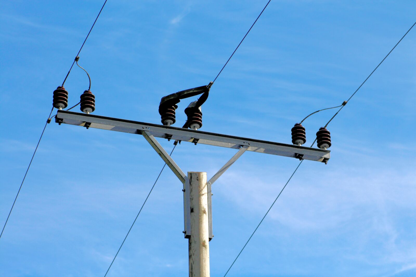 Canon EOS 650D (EOS Rebel T4i / EOS Kiss X6i) sample photo. Strommast, electricity, current photography