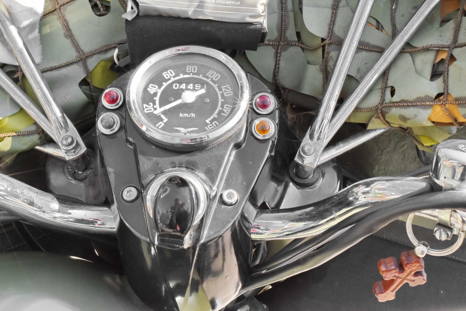 Nikon D5500 sample photo. Dashboard, motorbike, speed limit photography