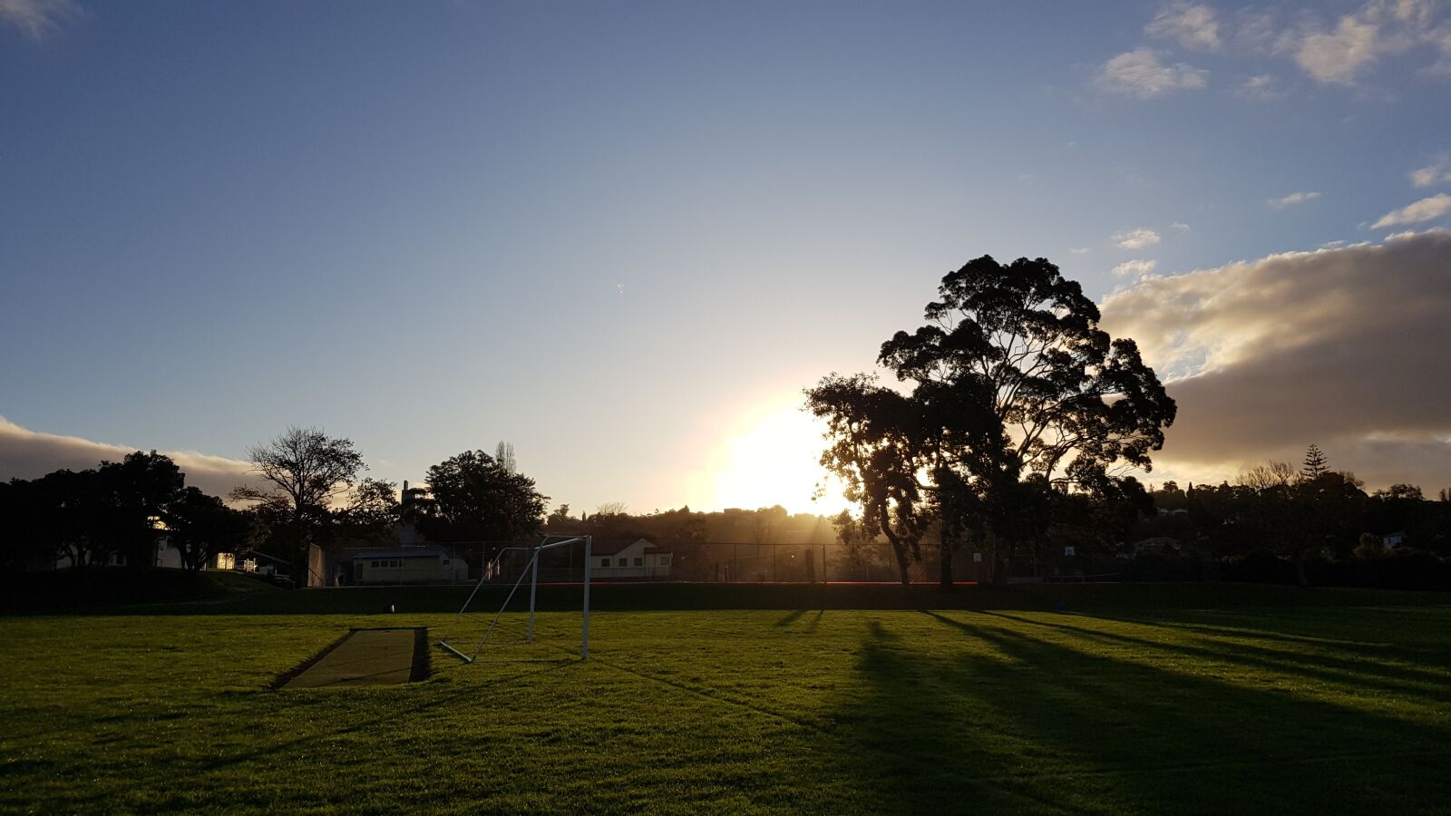 Samsung Galaxy S8 sample photo. Sunset, sunrise, schoolyard photography