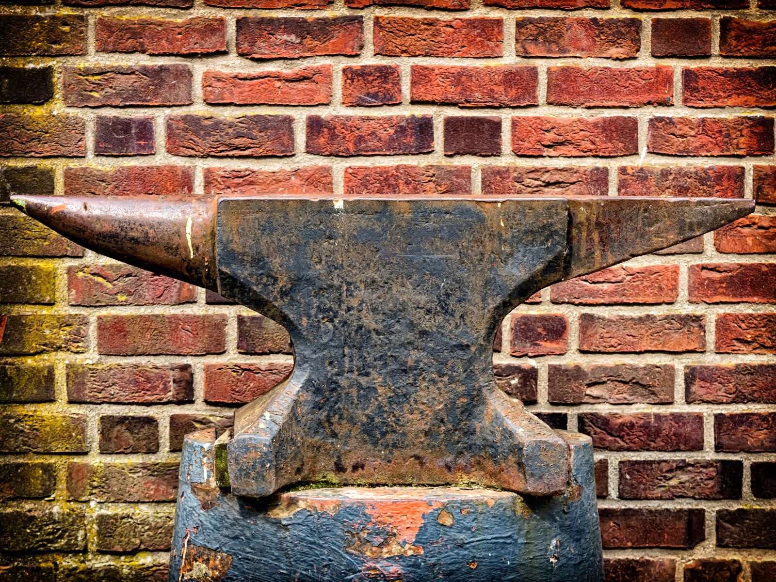Nikon D3300 sample photo. Anvil, iron, blacksmith photography