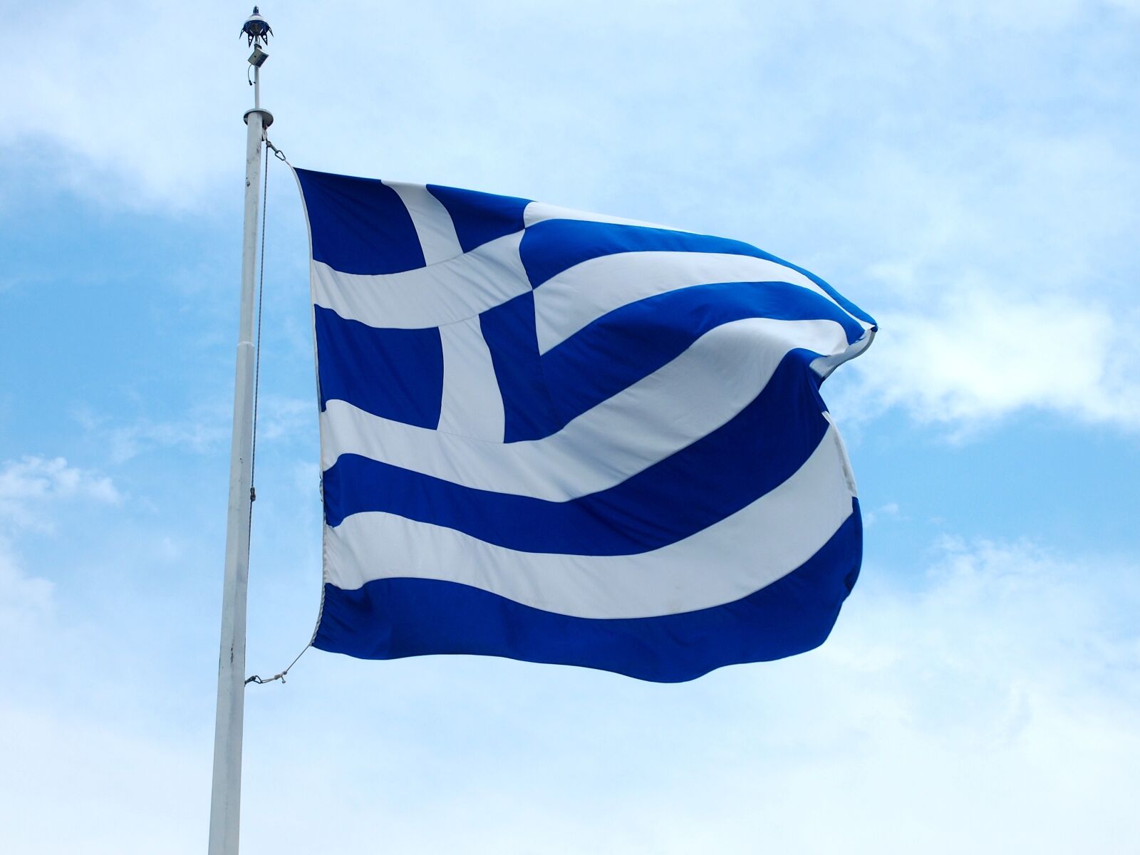 Olympus PEN E-PL3 sample photo. Flag, greece flag, greece photography