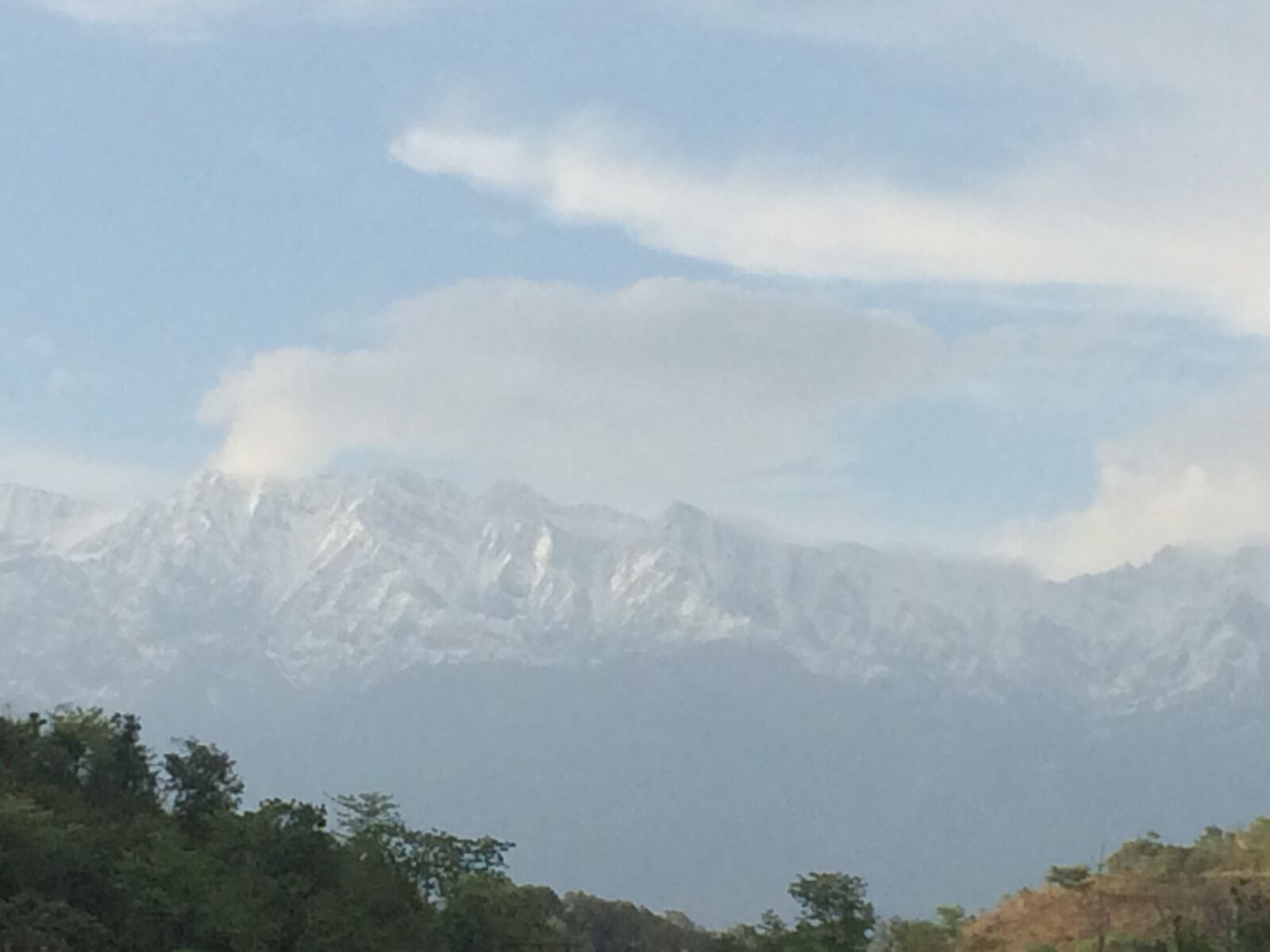 iPhone 5s back camera 4.15mm f/2.2 sample photo. The, dhauladhar, rang photography