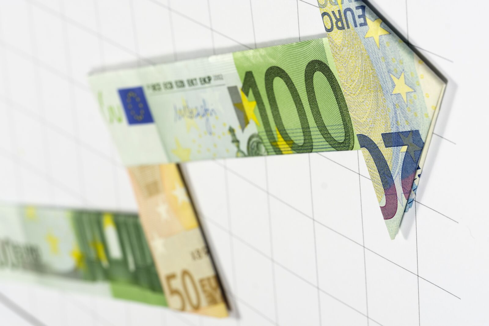 Fujifilm X-T2 + Fujifilm XF 80mm F2.8 R LM OIS WR Macro sample photo. Arrow, money, bank note photography