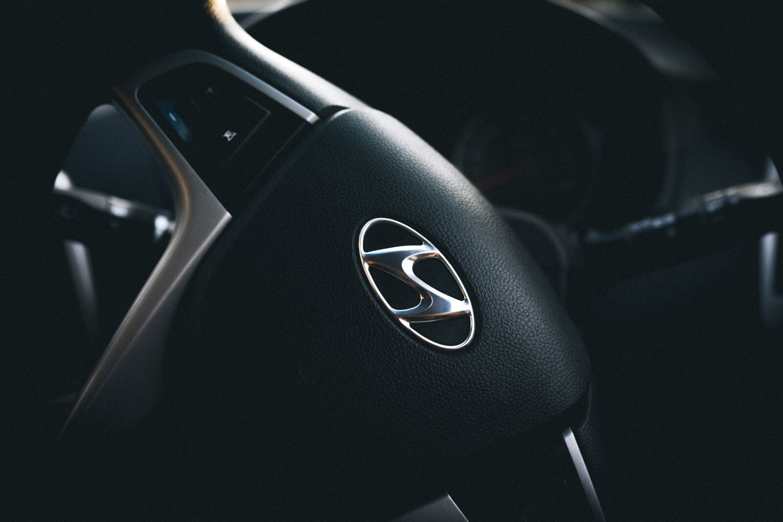 Canon EOS 6D sample photo. Car, hyundai, steering wheel photography